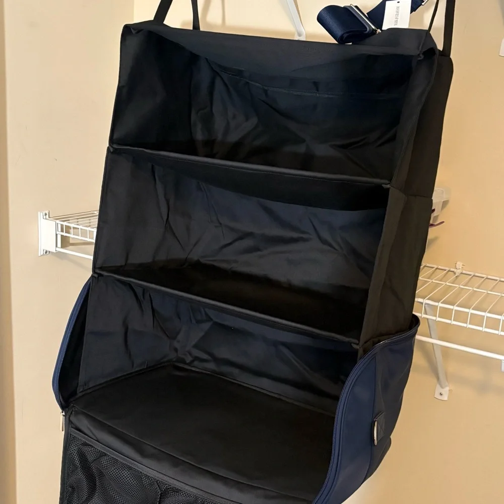 Mark & Graham TERMINAL 1 HANGING WARDROBE TRAVEL BAG navy blue, no monogram NEW